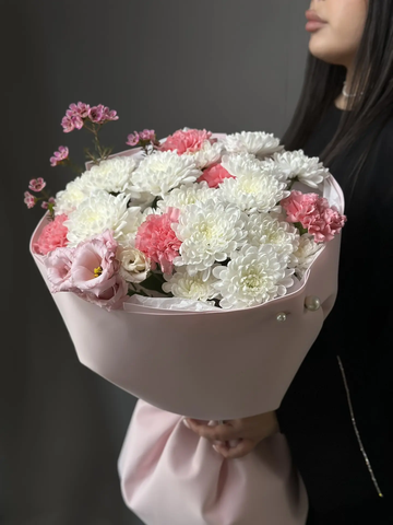 Сборный букет «Дыхание любви»