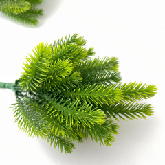 Еловая ветка искусственная, Мини Елочки, 28-30 лапок по 5,5-6 см., высота 18 см., набор 3 штуки.