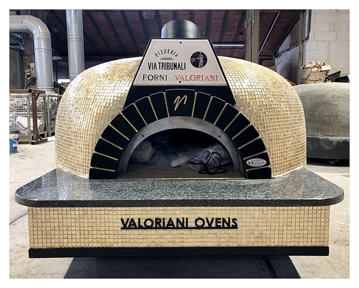 Печь дровяная с подом 140*160 см Valoriani Vesuvio Igloo 140*160