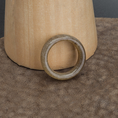 Кольцо Классика. Табачный нефрит