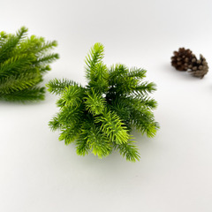 Еловая ветка искусственная, Мини Елочки, 28-30 лапок по 5,5-6 см., высота 18 см., набор 3 штуки.
