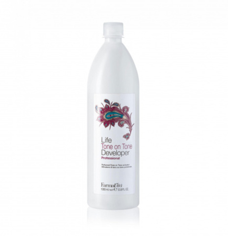 Life Professional Tone on Tone Крем-окислитель 5 vol (1.5%) 1000 мл.