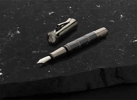 Ручка перьевая Graf von Faber-Castell Pen of the Year 2018 Imperium Romanum Black Edition