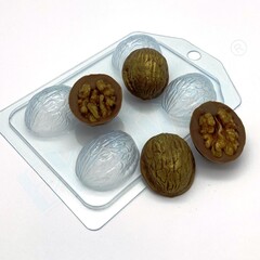 Форма пластиковая для конфет Орех грецкий Скорлупа (4 ячейки)