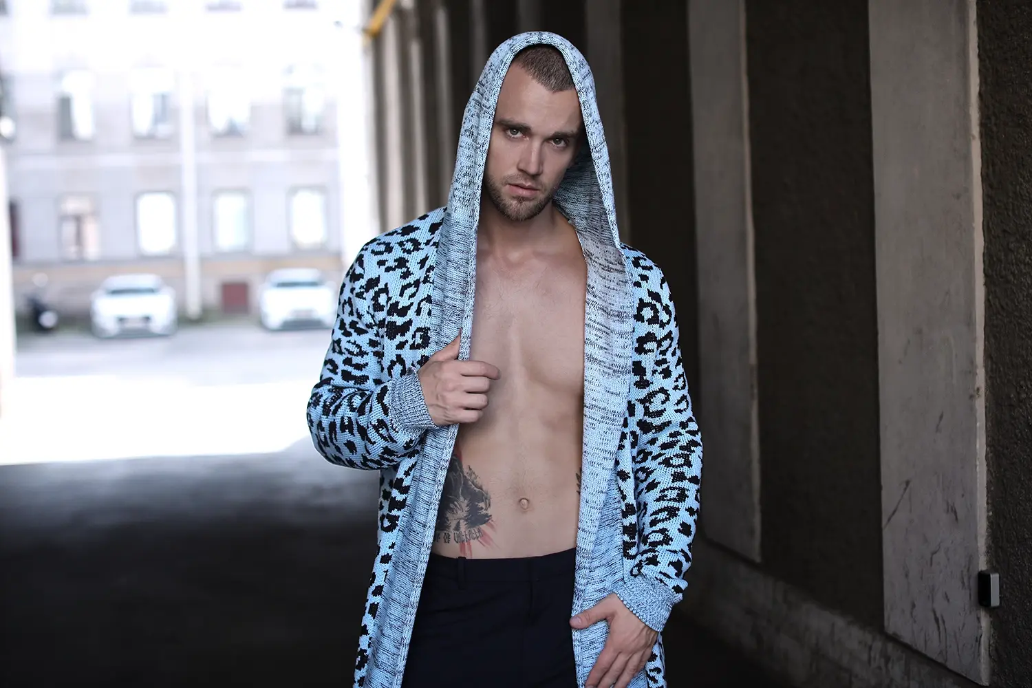 Кардиган с капюшоном