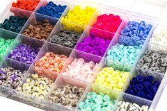 
          Набор для создания украшений-бусины Alingar, 205х145х60мм,"Decorating", 15 вид. бус., подвес., 2х5 м леска, коробин,кольца,ножниц,карт. короб.