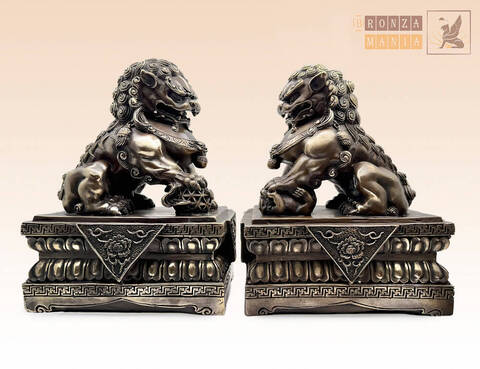 статуэтка Лев Ши-дза с Петровской набережной