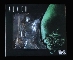 Фигурка Mezco Deluxe Alien