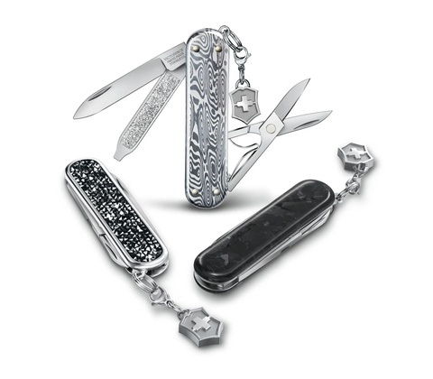 Нож-брелок Victorinox Classic CD Brilliant Crystal, 58 mm, Black & Silver (0.6221.35)