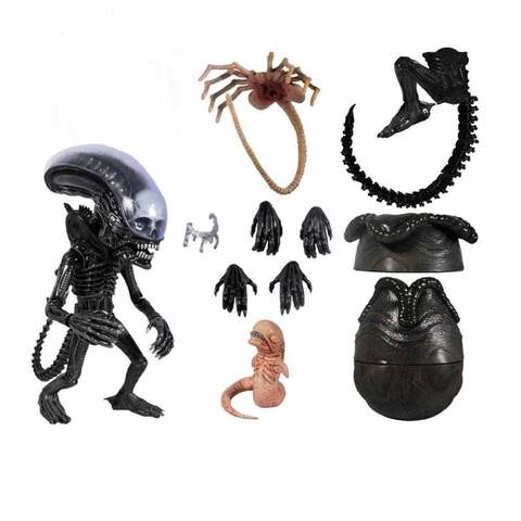 Фигурка Mezco Deluxe Alien