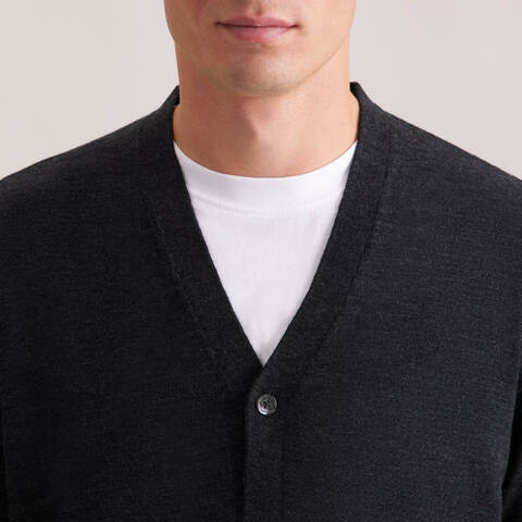 Кардиган мужской Seidensticker 01.845576-34 тёмно-серый на пуговицах из шерсти Мерино