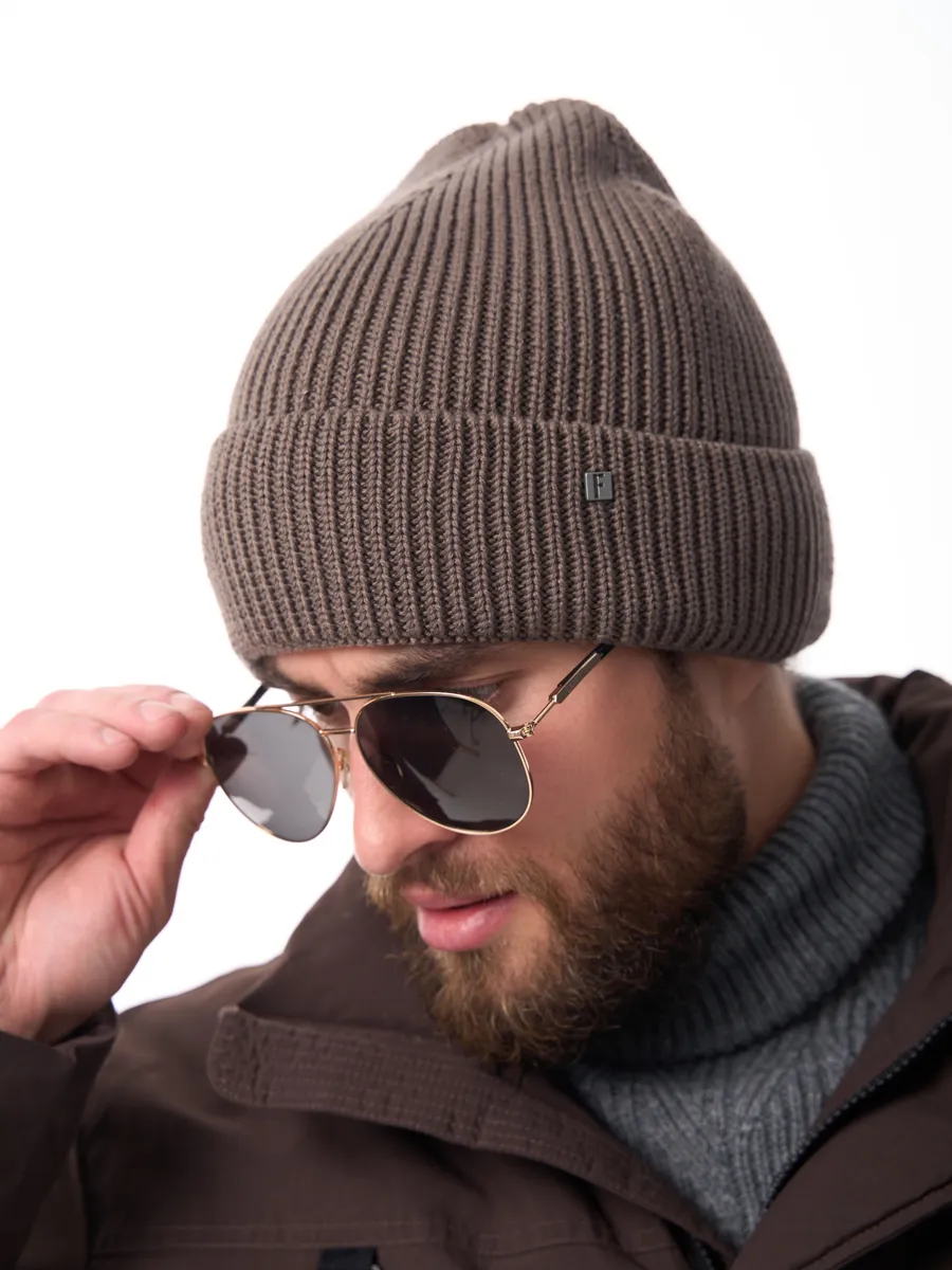 Шапка зимняя на флисе вязаная осень