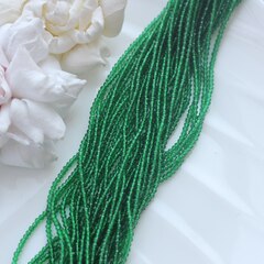 Бусины стеклянные зелёные круглые 2 мм, К191