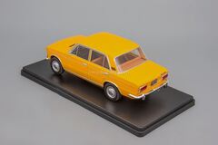 VAZ-21035 Zhiguli Lada 2103 yellow 1:24 Legendary Soviet cars Hachette #94