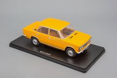 VAZ-21035 Zhiguli Lada 2103 yellow 1:24 Legendary Soviet cars Hachette #94