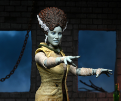 Фигурка NECA Universal Monsters x Teenage Mutant Ninja Turtles: Ultimate April as Bride of Frankenstein