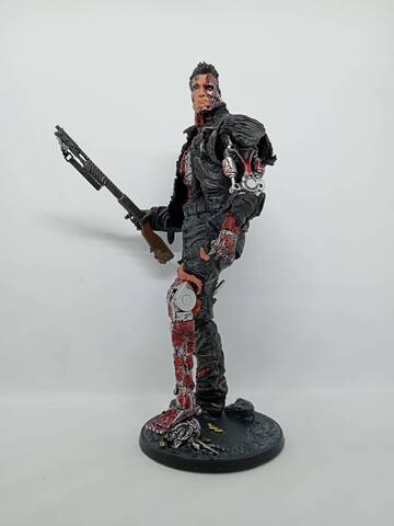 Фигурка T-800 Поврежденный в бою Терминатор 3 Восстание машин