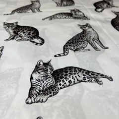 Ткань плашевка кошки монохром 3030