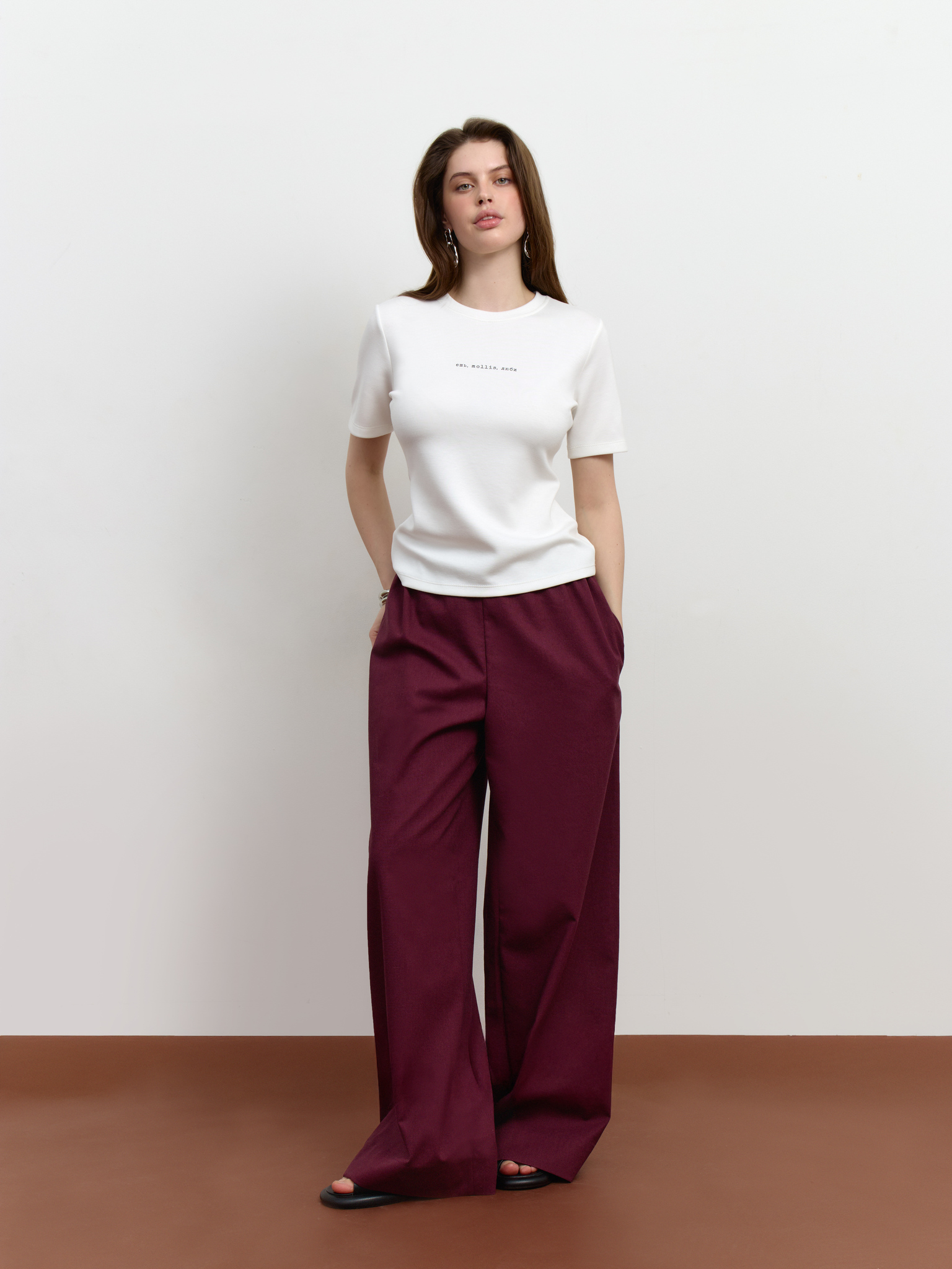 Брюки изо льна на кулиске 7999₽