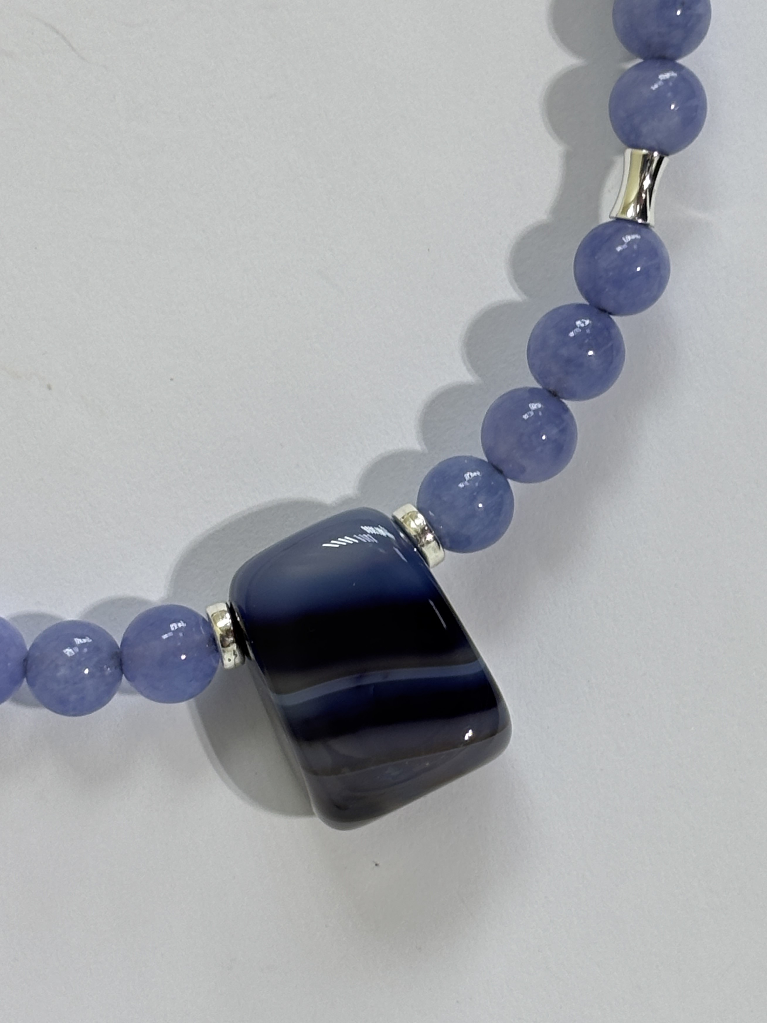 Халцедоны (бусы из натуральных камней)