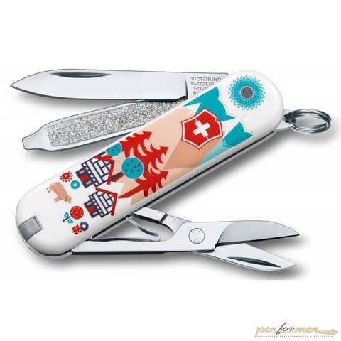 Нож Victorinox Classic LE2015 Swiss Village 58мм 7 функций (0.6223.L1510)