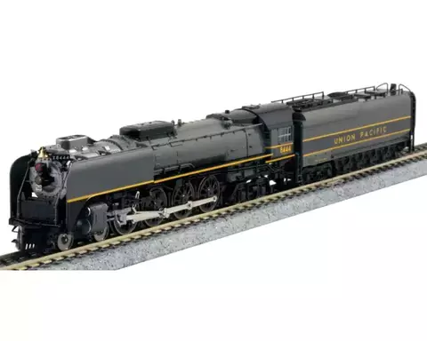 Паровоз Kato N Class FEF-3 4-8-4- Union Pacific #8444 (Greyhound 2-Tone Gray)