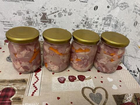 Тушенка куриная 
