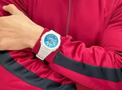 Часы мужские Casio GA-2100AS-5A G-Shock