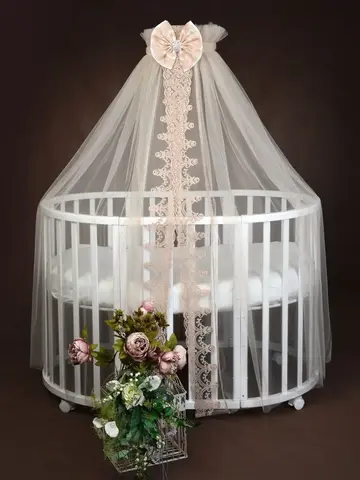 Балдахин с кружевом и брошью "Версаль"