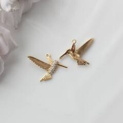 Подвеска Птица Колибри с фианитами 24*17 мм, позолота, П477