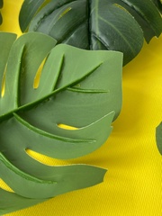 Монстера, лист реалистичный, зелень искусственная, 13*14 см., набор 15 листьев.