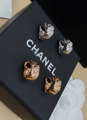 83412- Серьги СHANEL коллекция COCO Crush rose/white VGOLD
