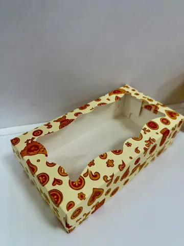 Коробка для кондитерской продукции с фигурным окном 210х110х55 мм (Сладкая матрешка)