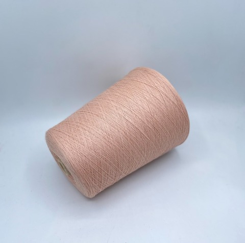 Folco (пр.Италия) 32/2 1600м/100гр, 50% меринос, 50% акрил, цвет-Персик(468/72), арт.33969