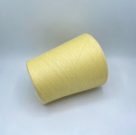 Folco (пр.Италия) 32/2 1600м/100гр, 50% меринос, 50% акрил, цвет-Светло-желтый(84/596), арт.33970