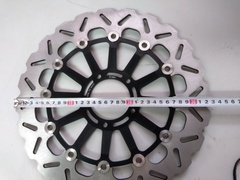 Диск тормозной передний лепестковый на DUCATI 1098 / S 1100, PANIGALE S ABS 1100, V4/V4S 1199, S ABS 1299