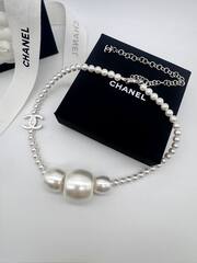Колье бусы из крупного жемчуга CHANEL