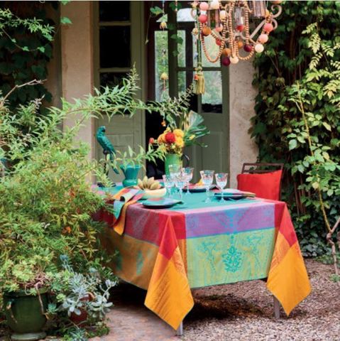 Скатерть 180x300 Garnier-Thiebaut Jodhpur Festival