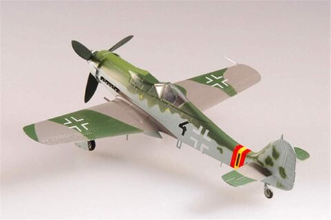 Модель Истребитель FW190 D-9 Dora масштаб 1:72