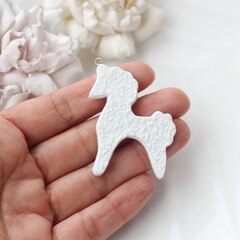 Подвеска Лошадка, гжель, рельеф 50*40 мм, S004