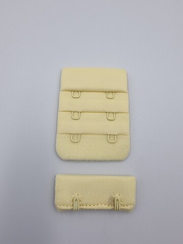 Застёжка тканевая на 2 крючка светло-желтая 3,8 см×5,3 см (Pantone 11-0616 TPG)