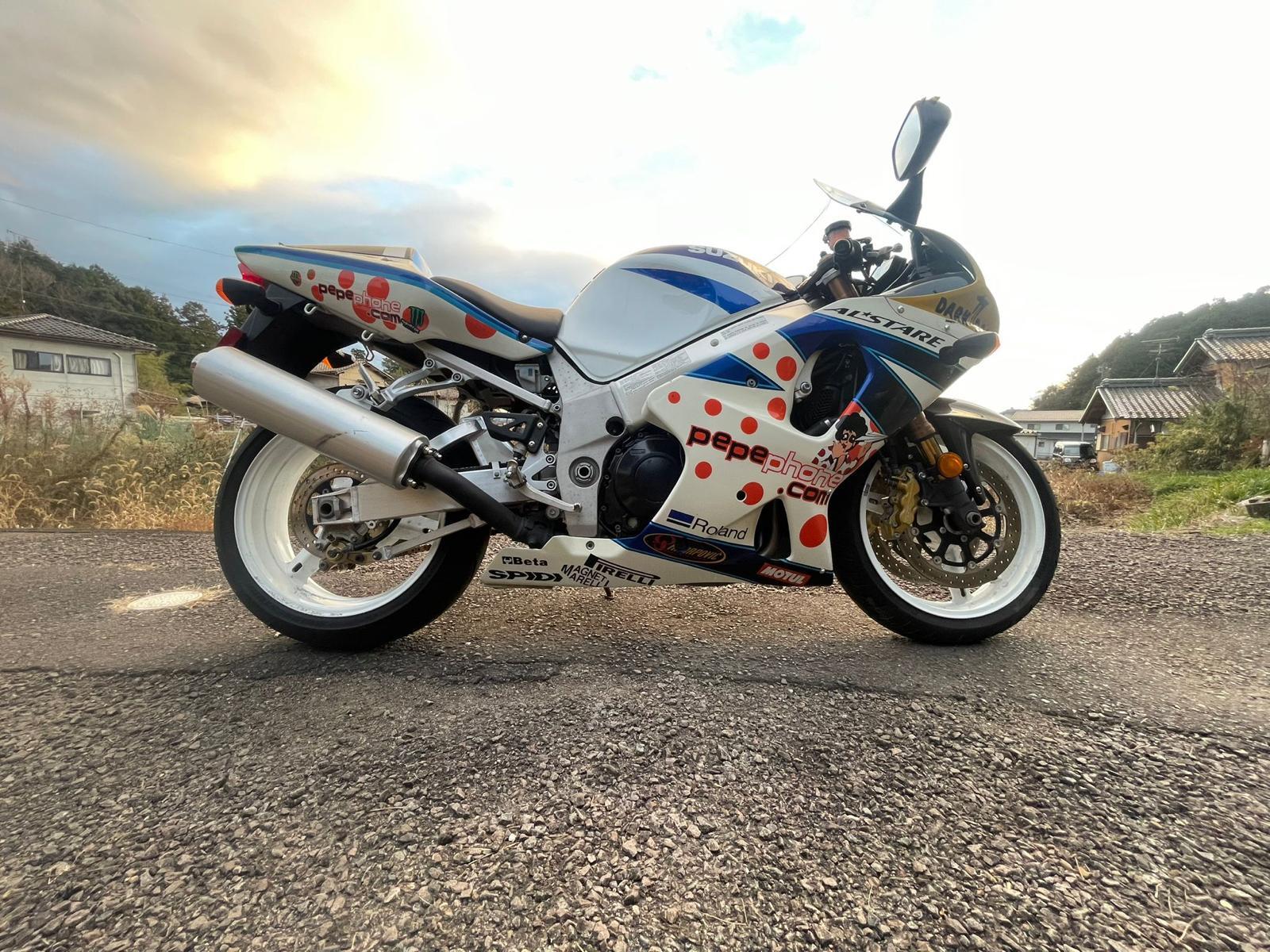 SUZUKI GSXR 1000 Эндуро