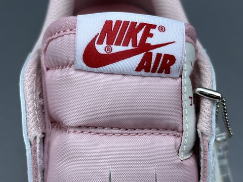 Travis Scott x Air Jordan 1 Low 'Sail/Shy Pink' 