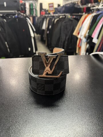 Ремень LV 122360