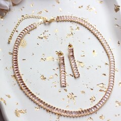 Серьги с розовыми фианитами СГ013