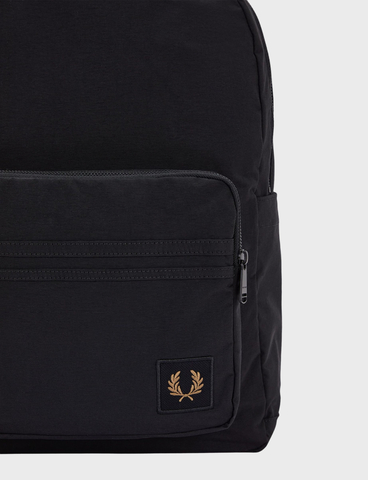 Рюкзак FRED PERRY Nylon Badge