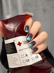 Лак для ногтей Что за … здесь происходит? | What The Hell Is Going On?