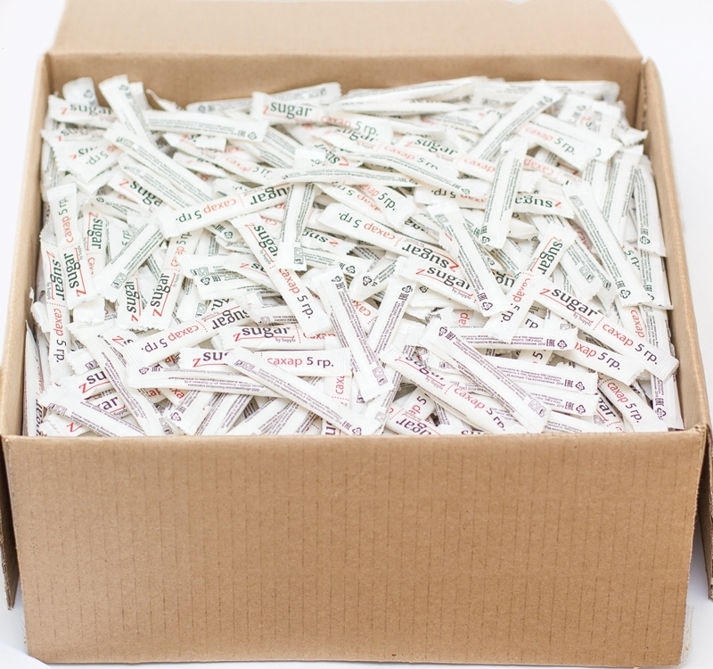 сахар порционный 5 гр. сахар в стиках "сахар" 5гр. стик сахара. сахар порционный. сахар в стиках с логотипом.