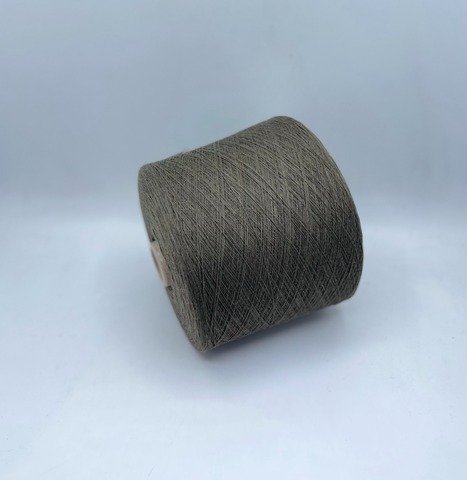 Lanecardate (пр.Италия), art. Lamora ,1600м/100гр. 75%меринос, 25%ангора, цвет- Хаки , арт.32256