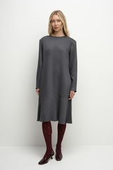 Платье с воланом